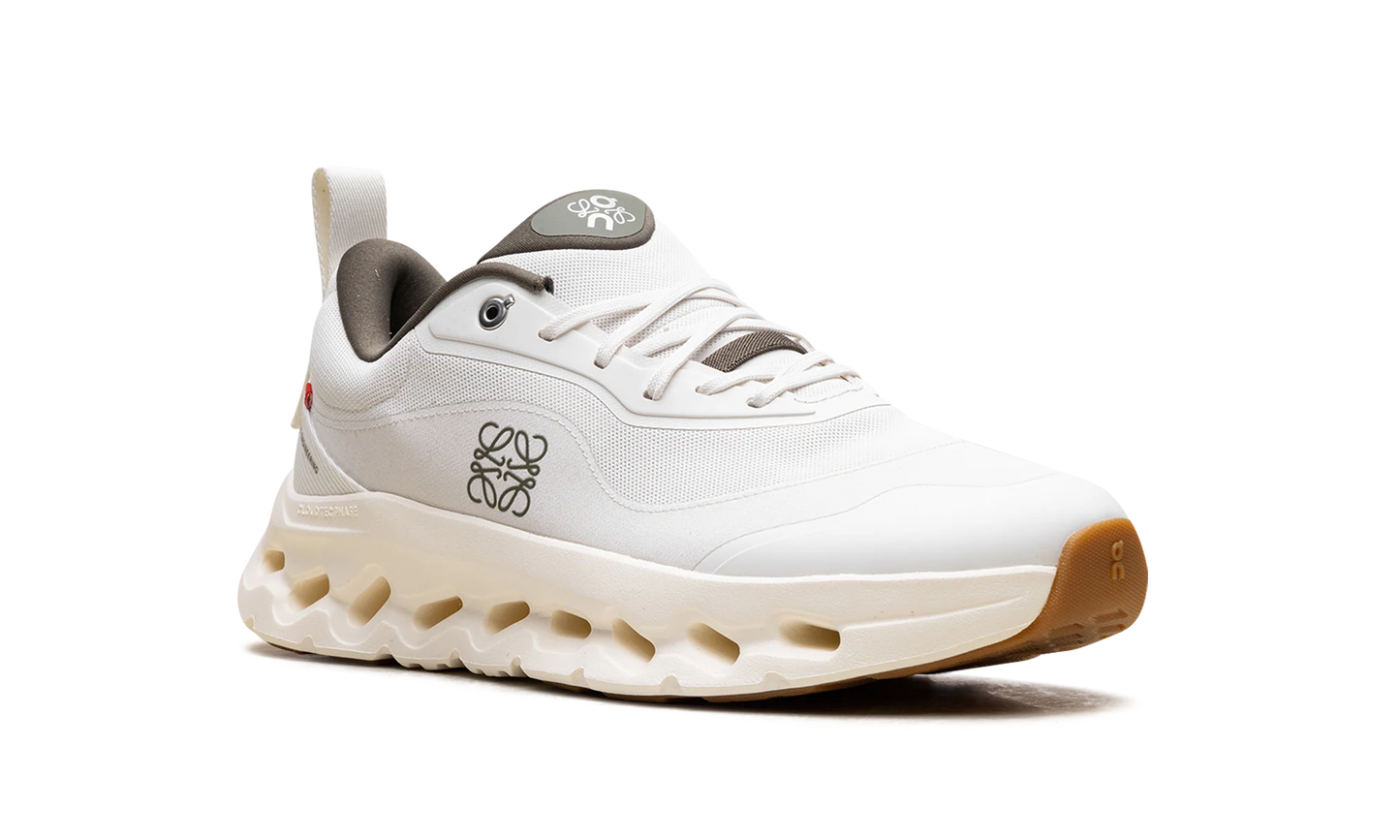 Cloudtilt 2 "LOEWE White Khaki" 3ME10693507