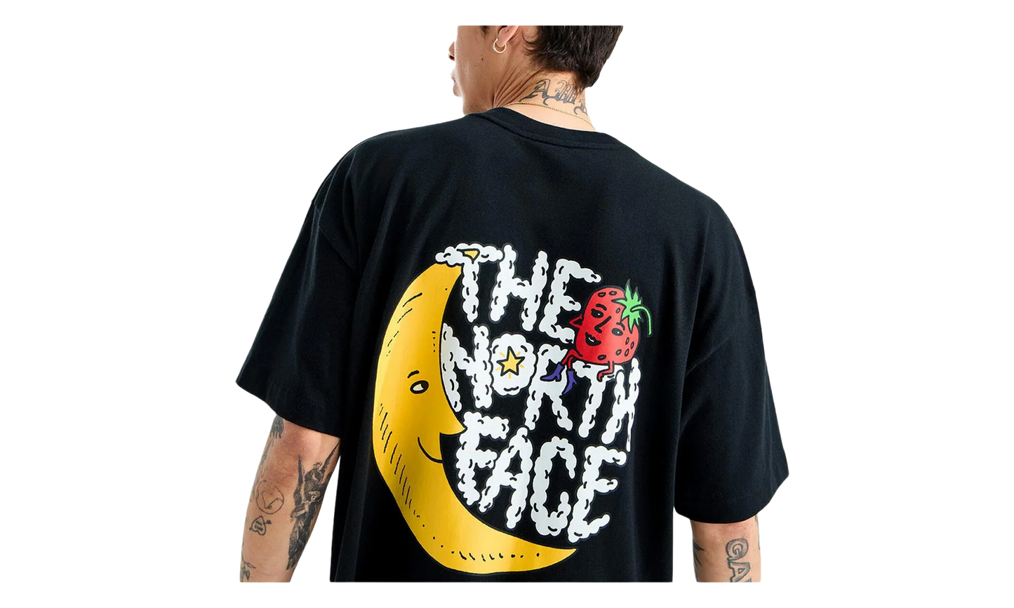 Basic T-Shirt "Sky High Farm - Black" NF0A8HHPJK31