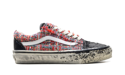 Premium Old Skool "Charms Red Black" VN000D9VBOS