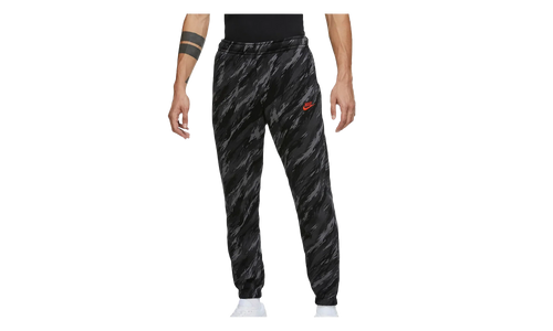 Sportswear Sport Essentials+ Club Fleece Sweatpants "Black / Orange" DD5145 010