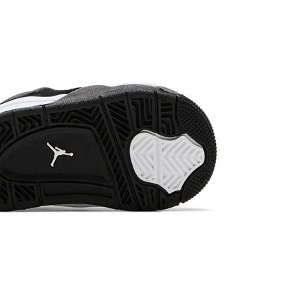 4 Retro 'White Thunder' TD (2024)