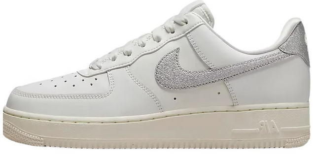 Force 1 Low ‘Silver Swoosh’