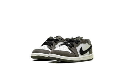 Air Jordan 1 Retro Low OG TD "Medium Olive" HQ6997 200