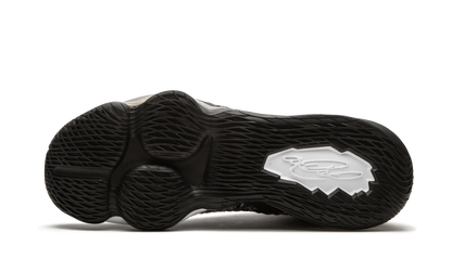 Lebron 17 "Black/White" BQ3177 002