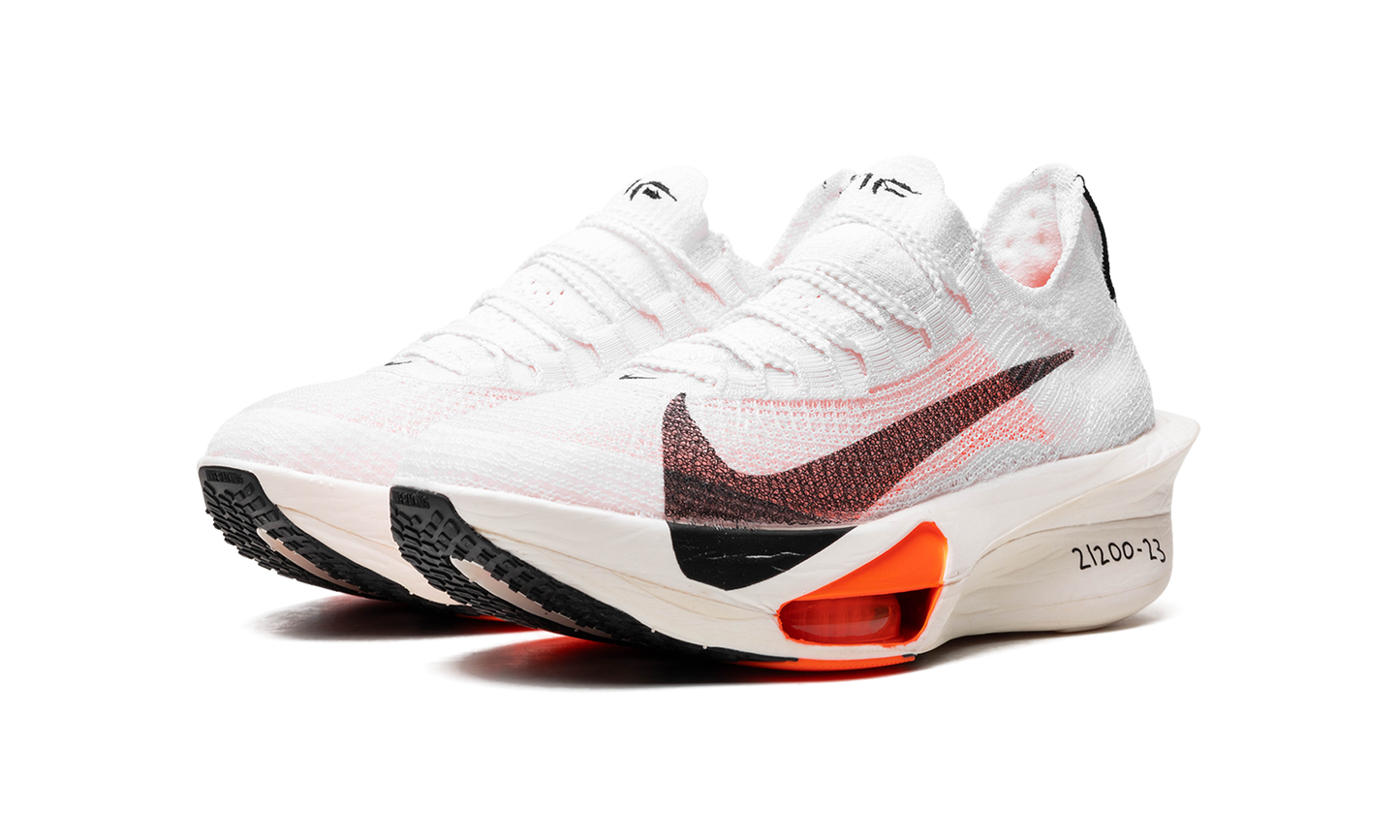 ZOOMX ALPHAFLY 3 WMNS"Prototype" FD8357 100