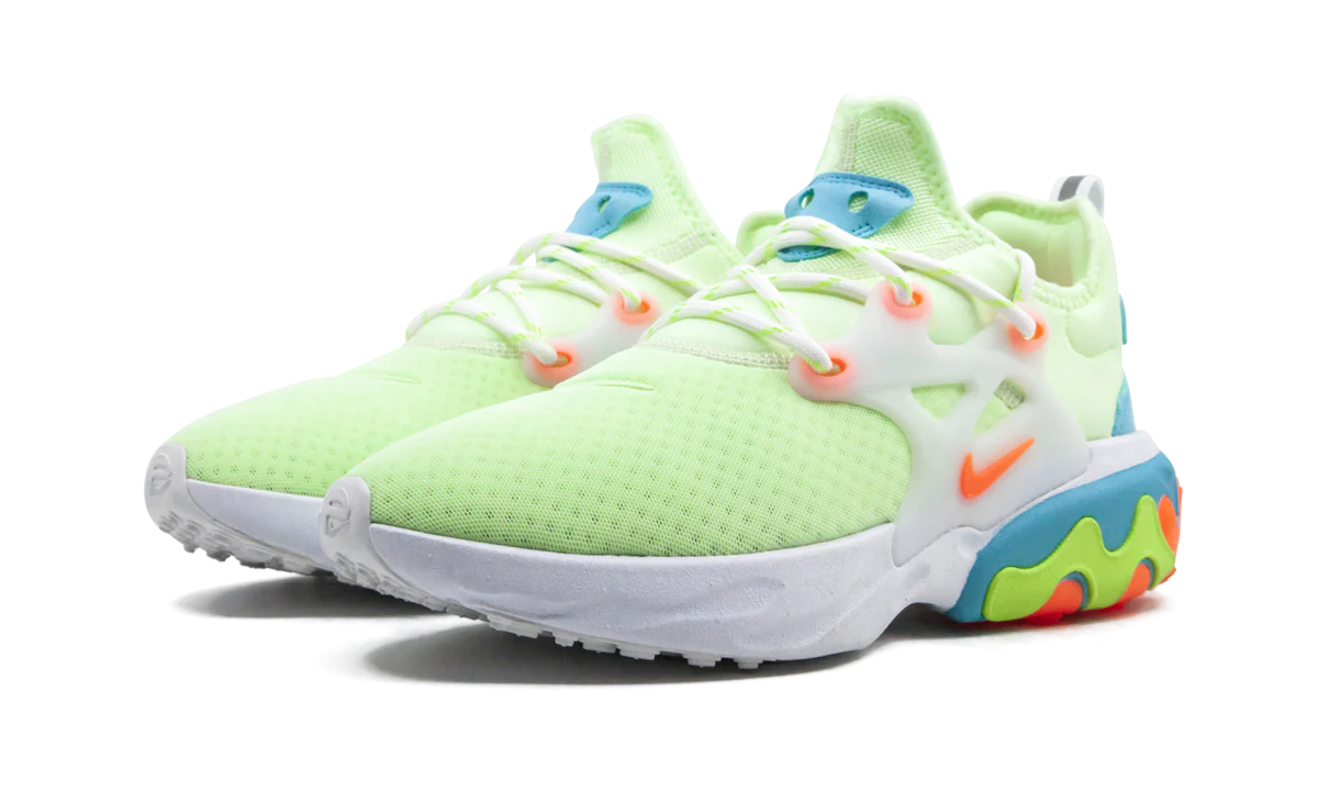 React Presto AV2605 700