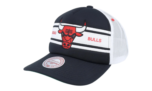 NBA Sideline Trucker Cap "Chicago Bulls - Black" HT8680 CBUBLCK