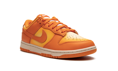 DUNK LO MNS WMNS"Magma Orange" DX2953 800