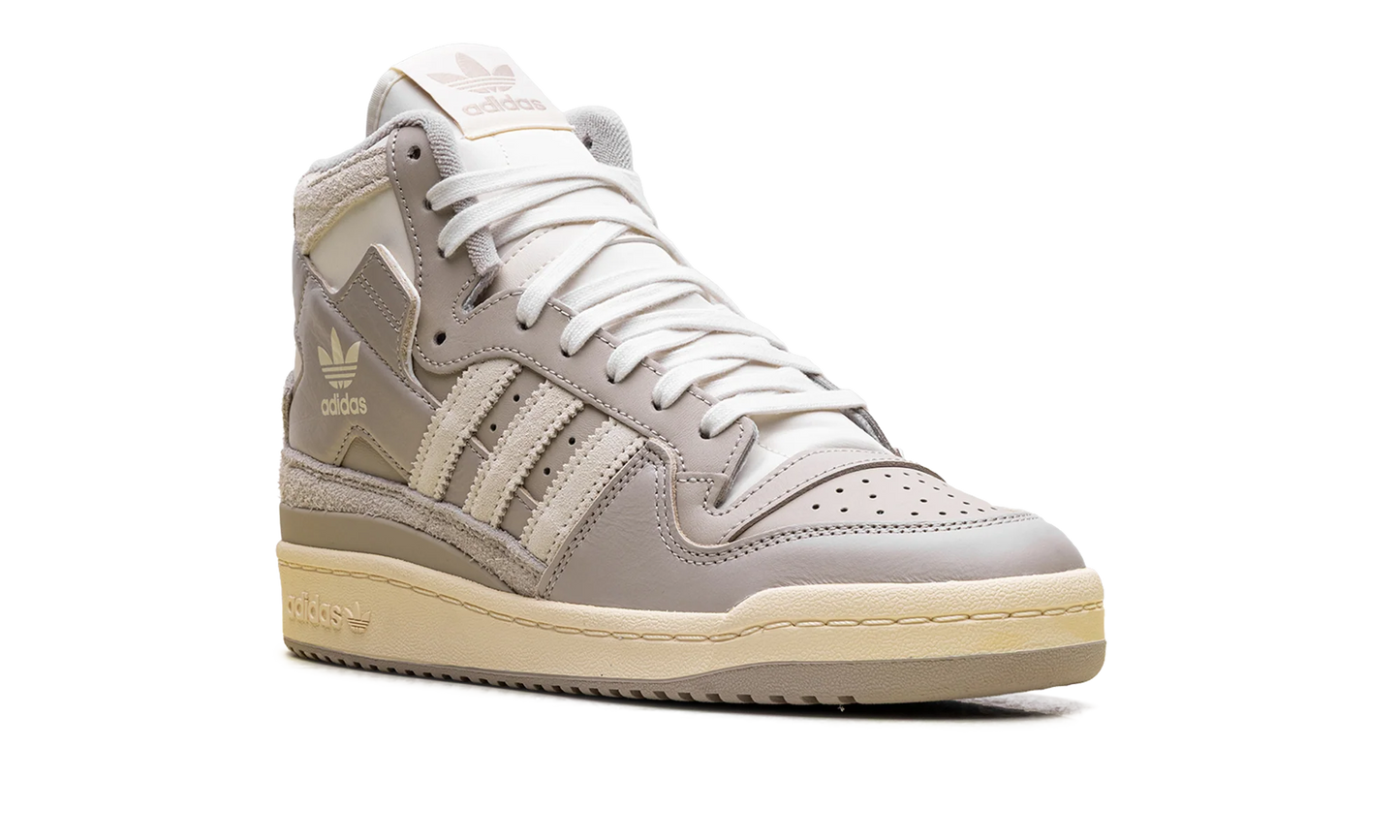 Forum 84 High "Wonder Beige" IE7225