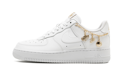 AIR FORCE 1'07 LX MNS WMNS"Lucky Charms" DD1525 100
