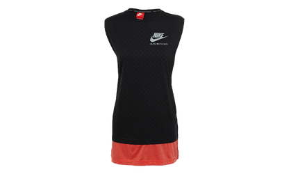 International Top WMNS "Black" 802360 010