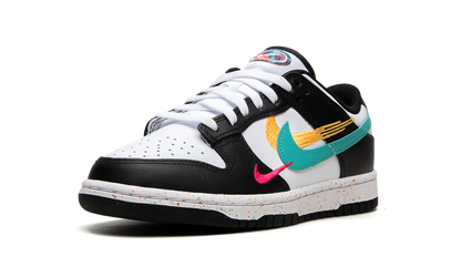 DUNK LO MNS WMNS"Lunar New Year - Multi-Swoosh" FD4623 131