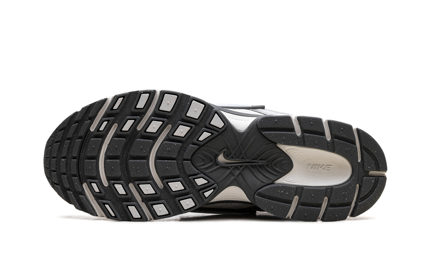 V5 RNR WMNS"Summit White Blue Tint Photon Dust Smoke Grey" HQ7901 103