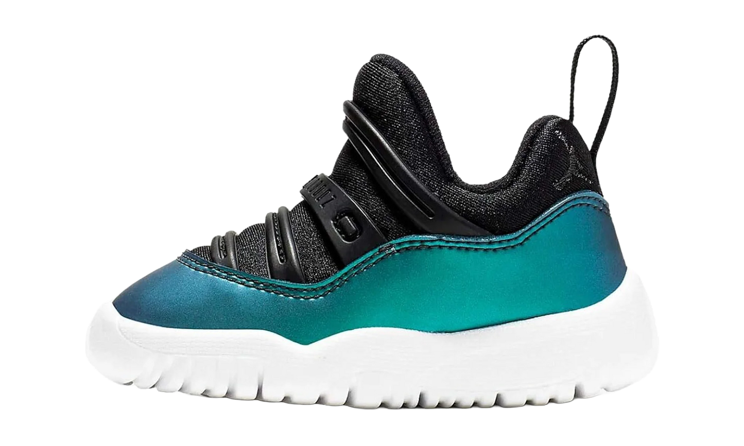 Jordan 11 Little Flex PS "Black Iridescent" BQ7101 009