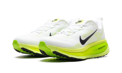 Vomero 18 WMNS"ELECTRIC GREEN" HM6804 102