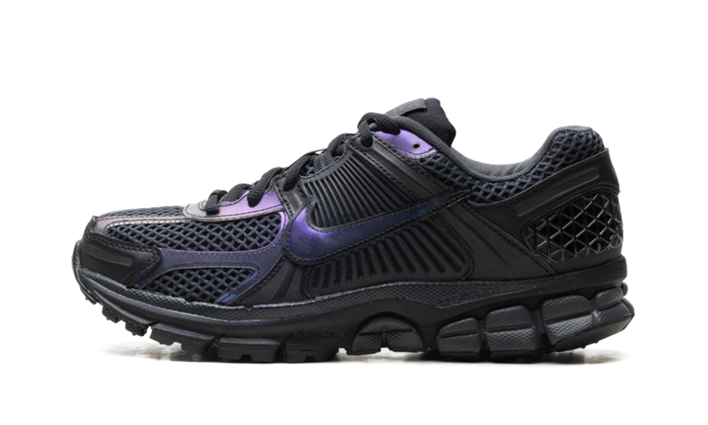 Vomero 5 Wmns"Iridescent" IB4397 001