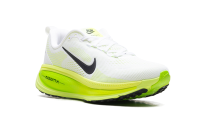 Vomero 18 WMNS"ELECTRIC GREEN" HM6804 102
