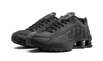 SHOX R4 WMNS"Black" AR3565 004