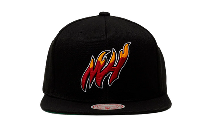 Miami Heat Flames Core Basic Snapback "Black" 6HSSJS19079 MHEBLCK