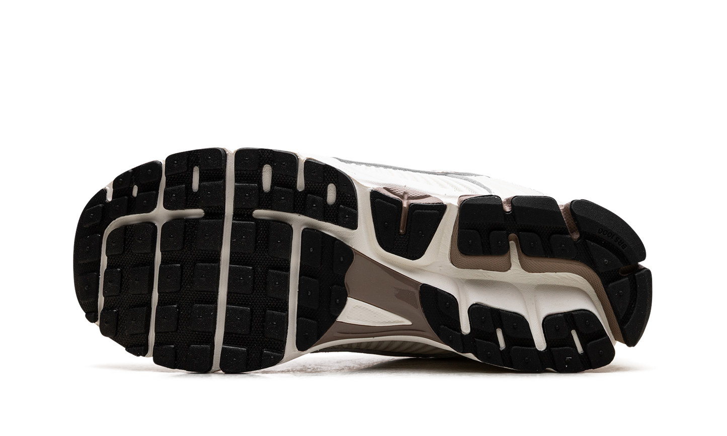 Air Zoom Vomero 5 WMNS"Sail Mink Brown" IB8129 133
