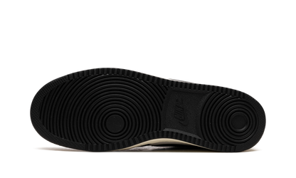1 KO Low "Black / White" DX4981 100