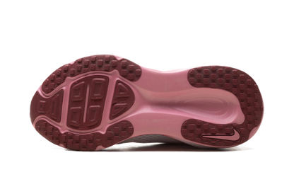 Vomero 18 WMNS "White Pearl Pink Peony" IQ9687 100