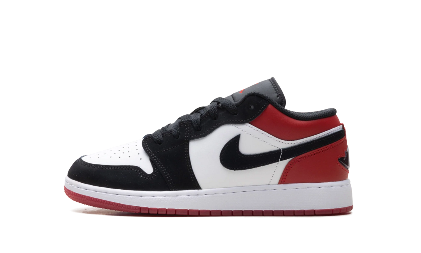 Air Jordan 1 Low SE GS "Black Toe 2025" IB8970 106