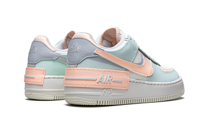 AF1 SHADO WMNS"Barely Green/ Crimson Tint" CU8591 104