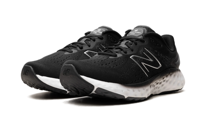 Fresh Foam Evoz V2 "Black / White" MEVOZLK2