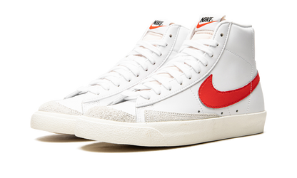 BLAZER MID'77 VNTG WMNS"Habanero Red" CZ1055 101