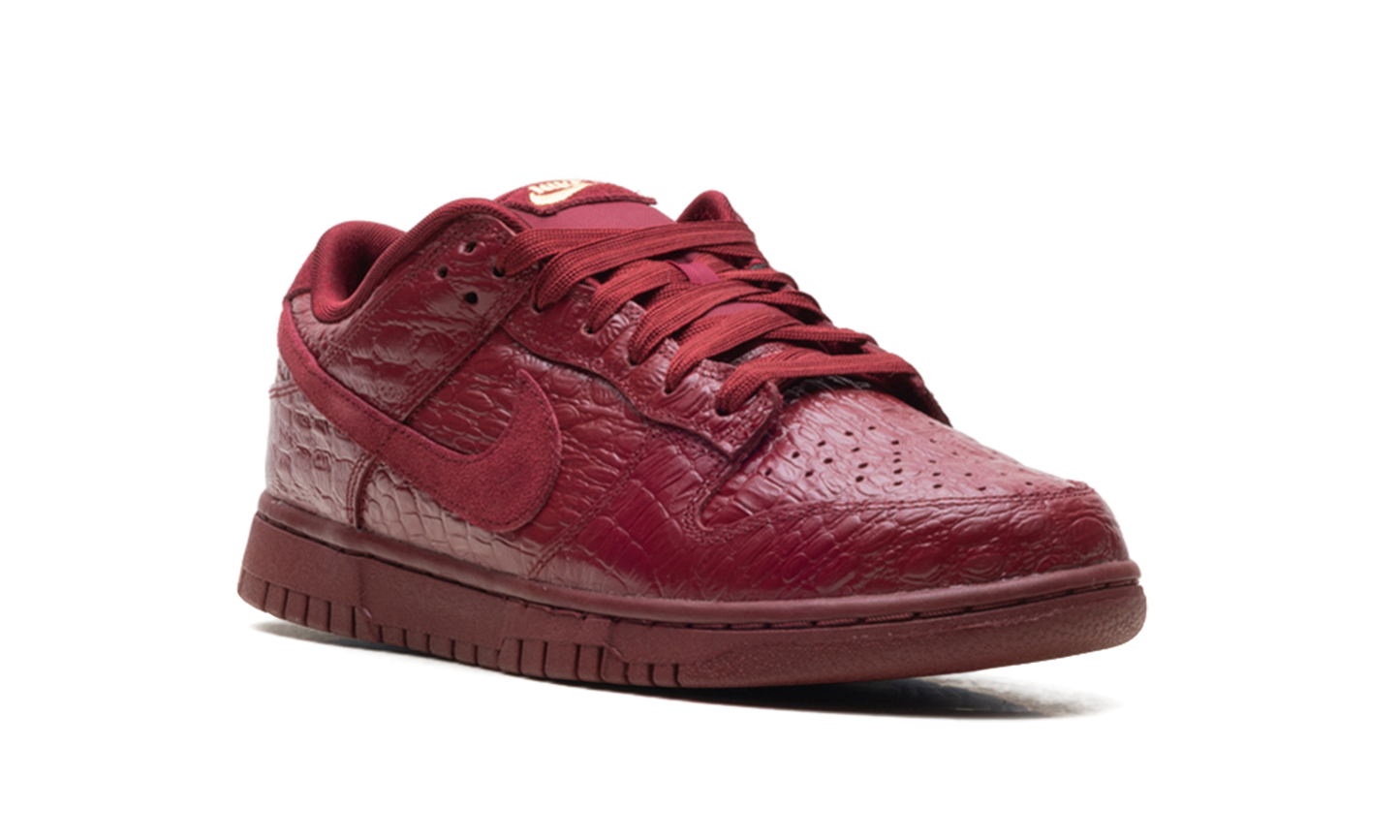 Dunk Low WMNS"Team Red Croc" HV4388 600