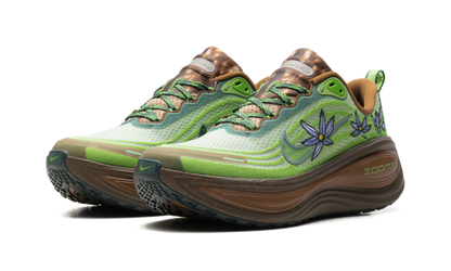 Vomero Plus WMNS"Doernbecher" IO7687 921