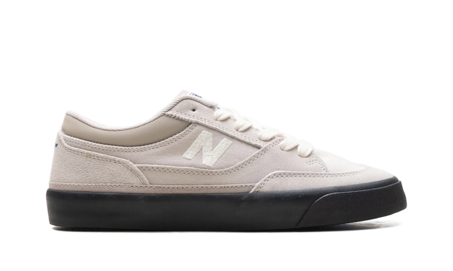 417 "Franky Villani - Moonrock Black" NM417LSB