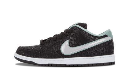 SB Dunk Low Pro Premium "Skate Park Of Tampa 20th Anniversary" 573901 002