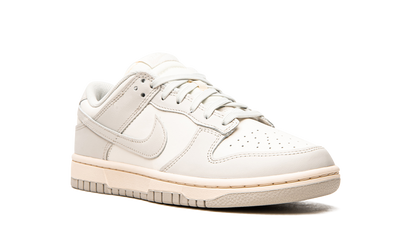 DUNK LO MNS WMNS"Light Bone" DD1503 107