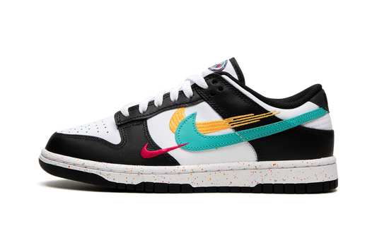 DUNK LO MNS WMNS"Lunar New Year - Multi-Swoosh" FD4623 131