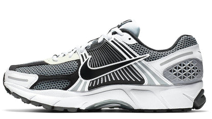 Zoom Vomero 5 SP ‘Dark Grey’