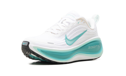 Vomero Plus WMNS"White/ Bleached Turquoise" HV8154 100