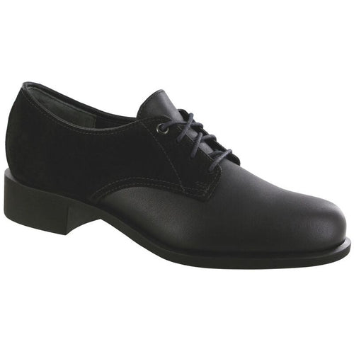 Women's Annex Oxford Dress Shoe in Caviar