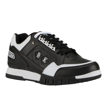 Metros Sneakers