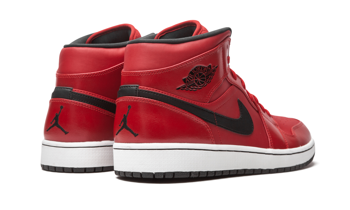 1 Retro Mid "Gym Red" 554724 602