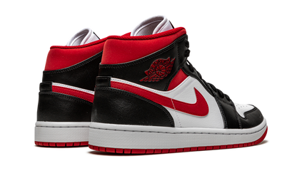 1 Mid "Metallic Red" 554724 122