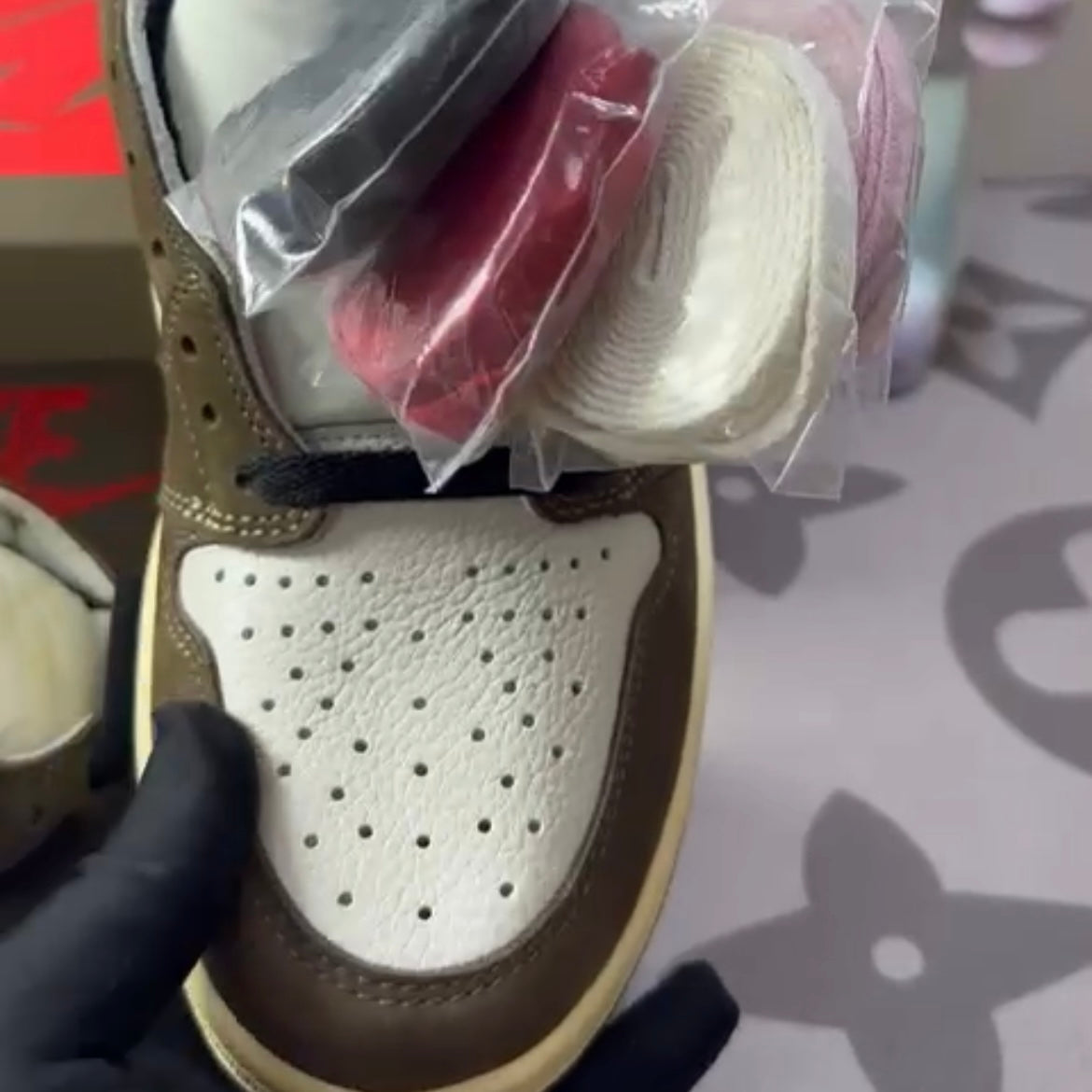1 Retro High OG SP Travis Scott Mocha