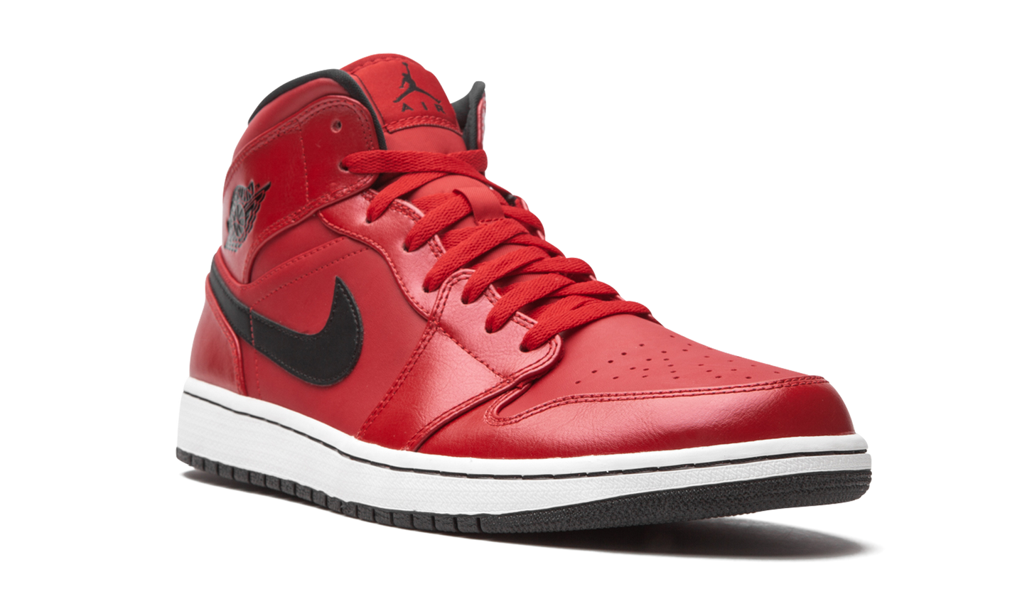 1 Retro Mid "Gym Red" 554724 602