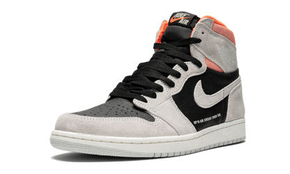 1 Retro High OG "Neutral Grey/Hyper Crimson" 555088 018