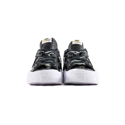 Blazer Low x Sacai 'Black Patent Leather' (2022)