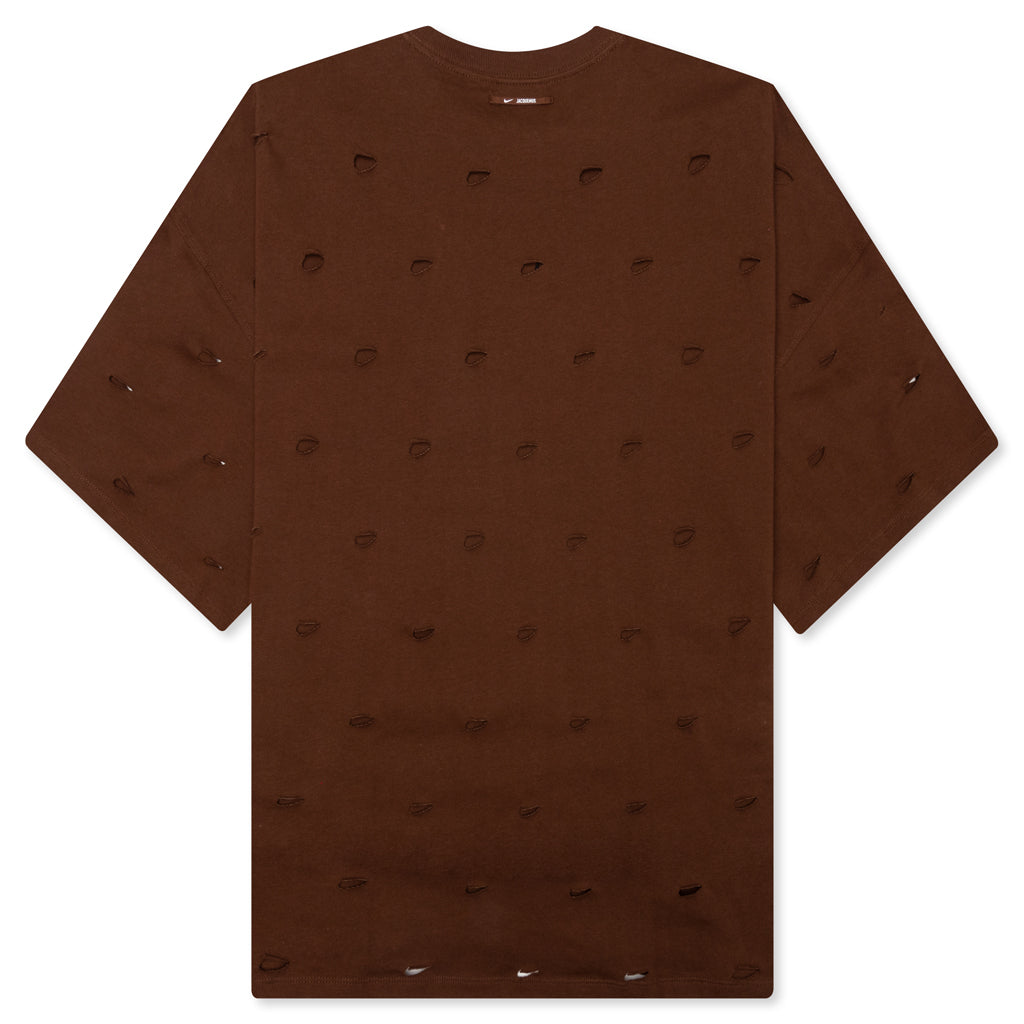 Jacquemus NRG HE Swoosh Tee - Cacao Wow