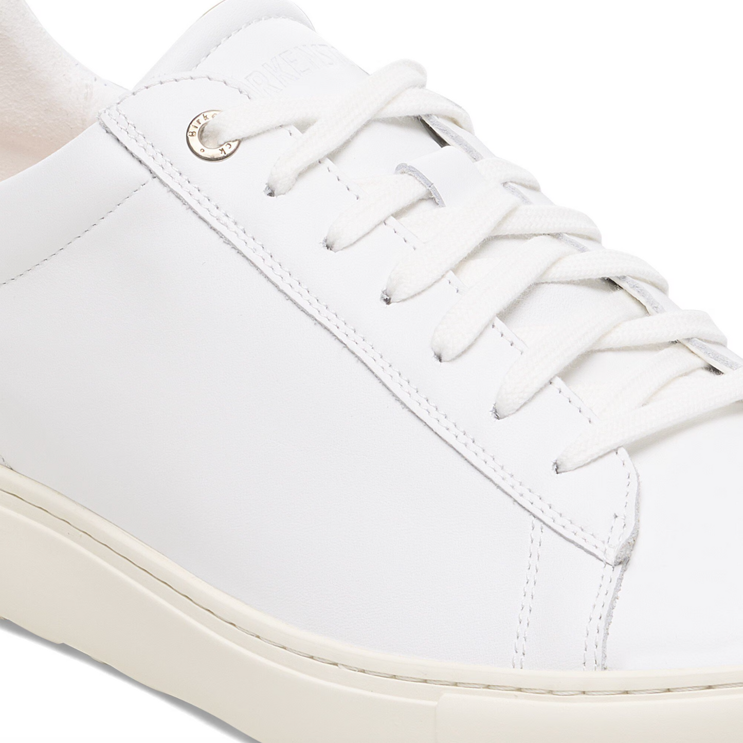 Bend Leather Low Sneaker in White