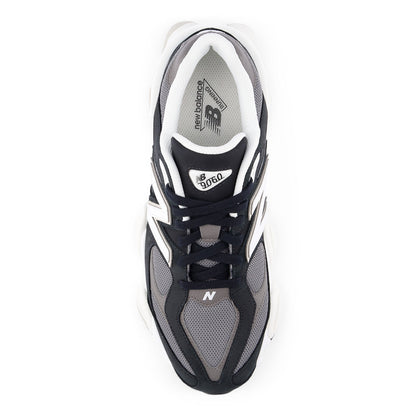 Unisex 9060 in Black