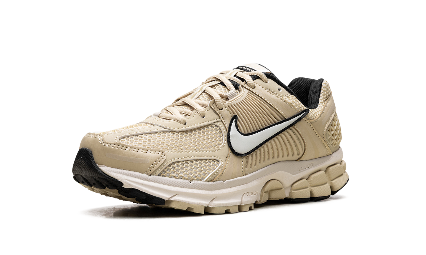Air Zoom Vomero 5 WMNS"Team Gold" FJ2028 700